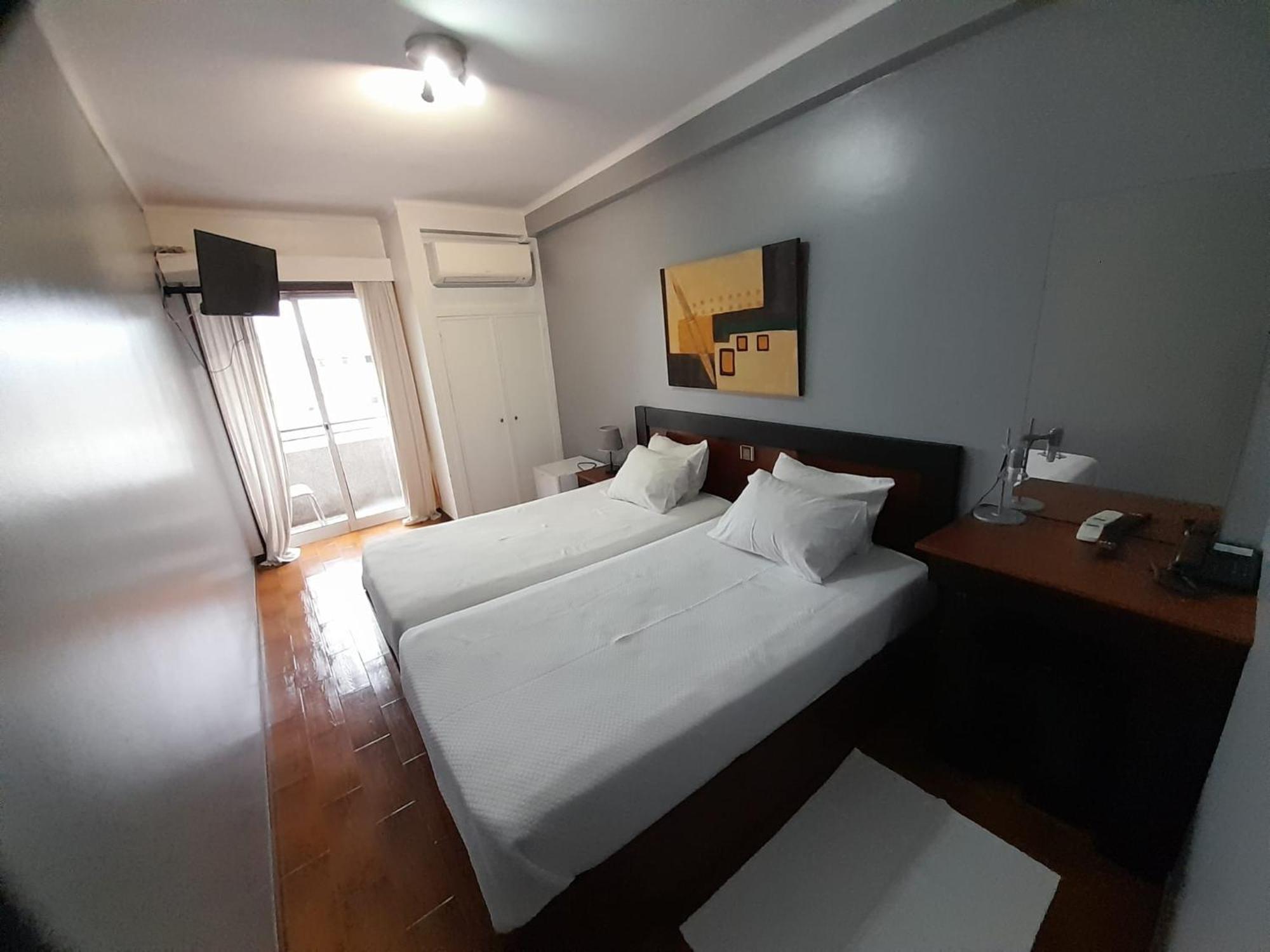 Hotel Dom Joao IV ギマランイス エクステリア 写真